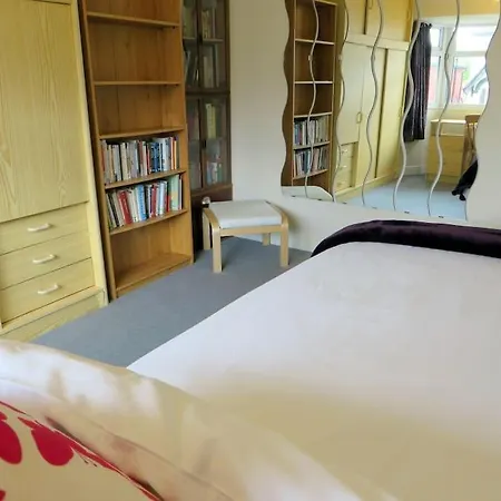 Comfortable Oda ve Kahvaltı Birmingham